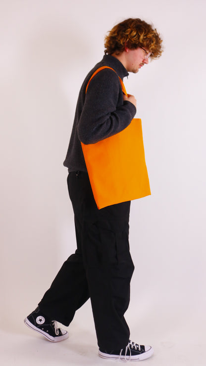 Le Spacieux - Orange