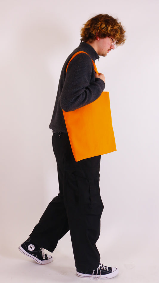 Le Spacieux - Orange